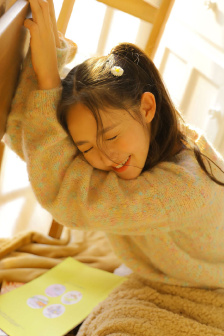 韩国女大学生沙龙室